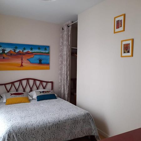 Appt Cosy 65 M2 Coeur De Ville A 150 M De La Plage 로양 외부 사진